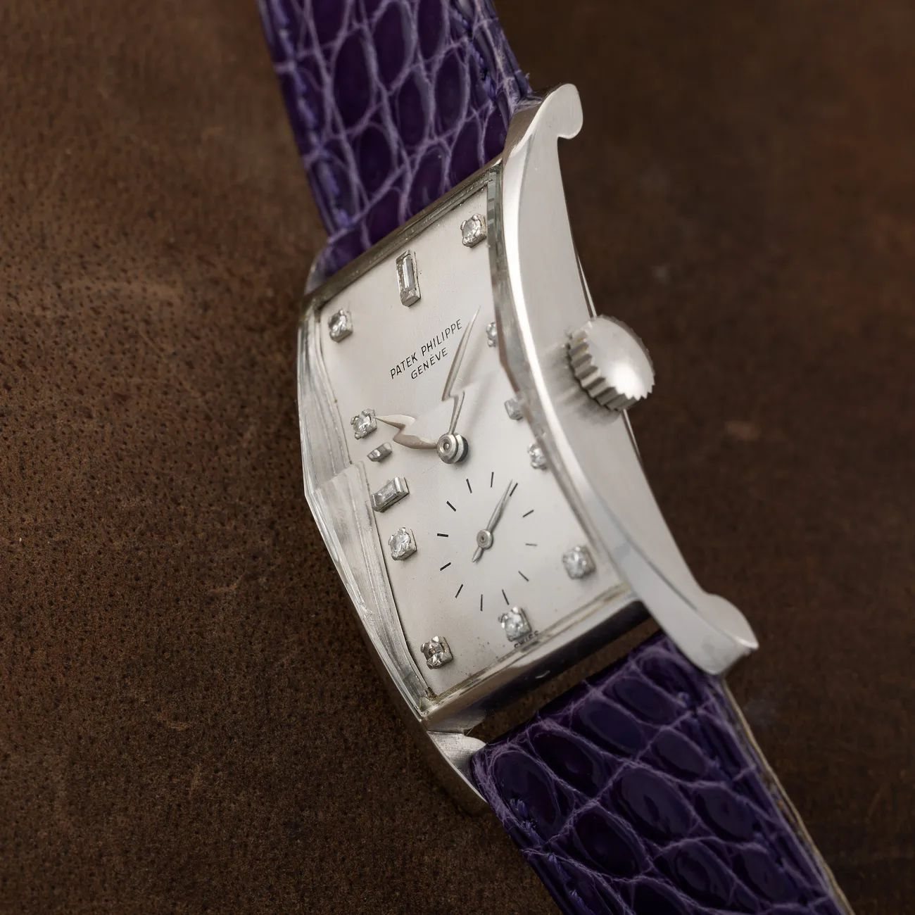Lot 245: The diamond-set Patek Philippe Hour Glass (ref. 1593)