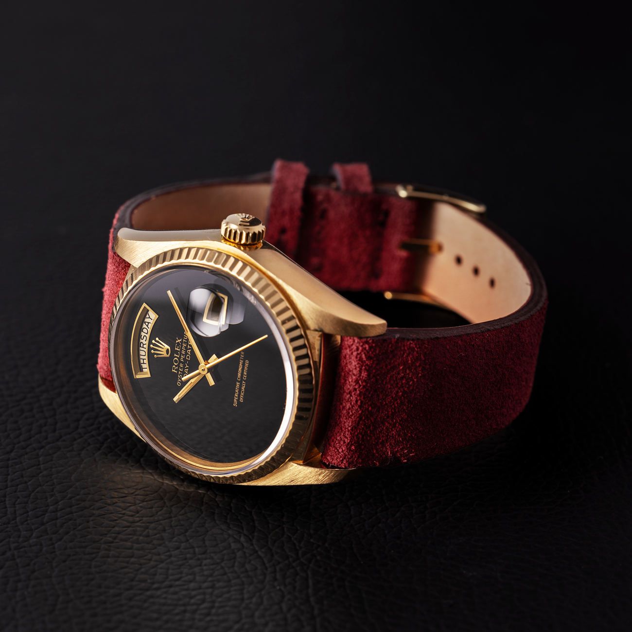 lot 257 – Rolex Day-Date reference 18 038 in yellow gold, with onyx dial.