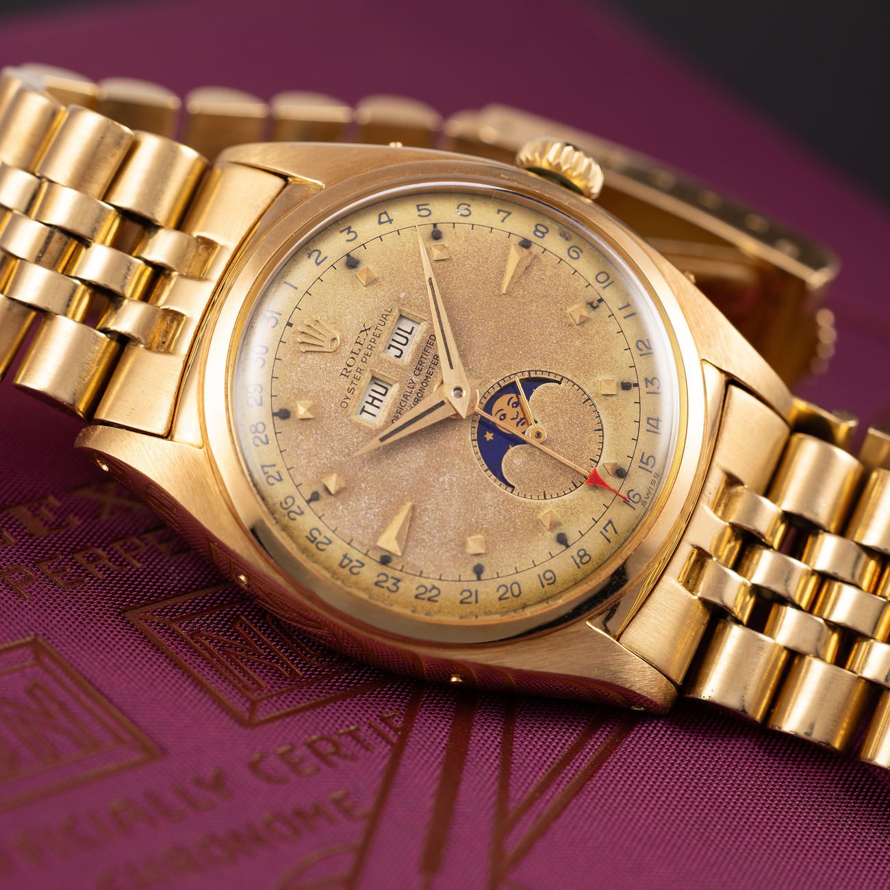 Lot 68 – Extremely rare, triple calendar with moon phases Oyster Perpetual reference 6062 in yellow gold – View Lot