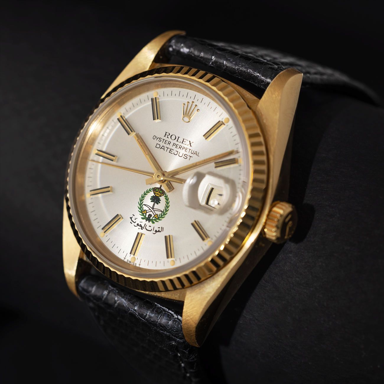 Lot 74 — Very Well Preserved and Rare, Datejust, Automatic Wristwatch in Yellow Gold, Made for the Royal Saudi Arabian Armed Forces, Reference 16018 – Estimate: € 7,000 – 14,000 — View lot detail