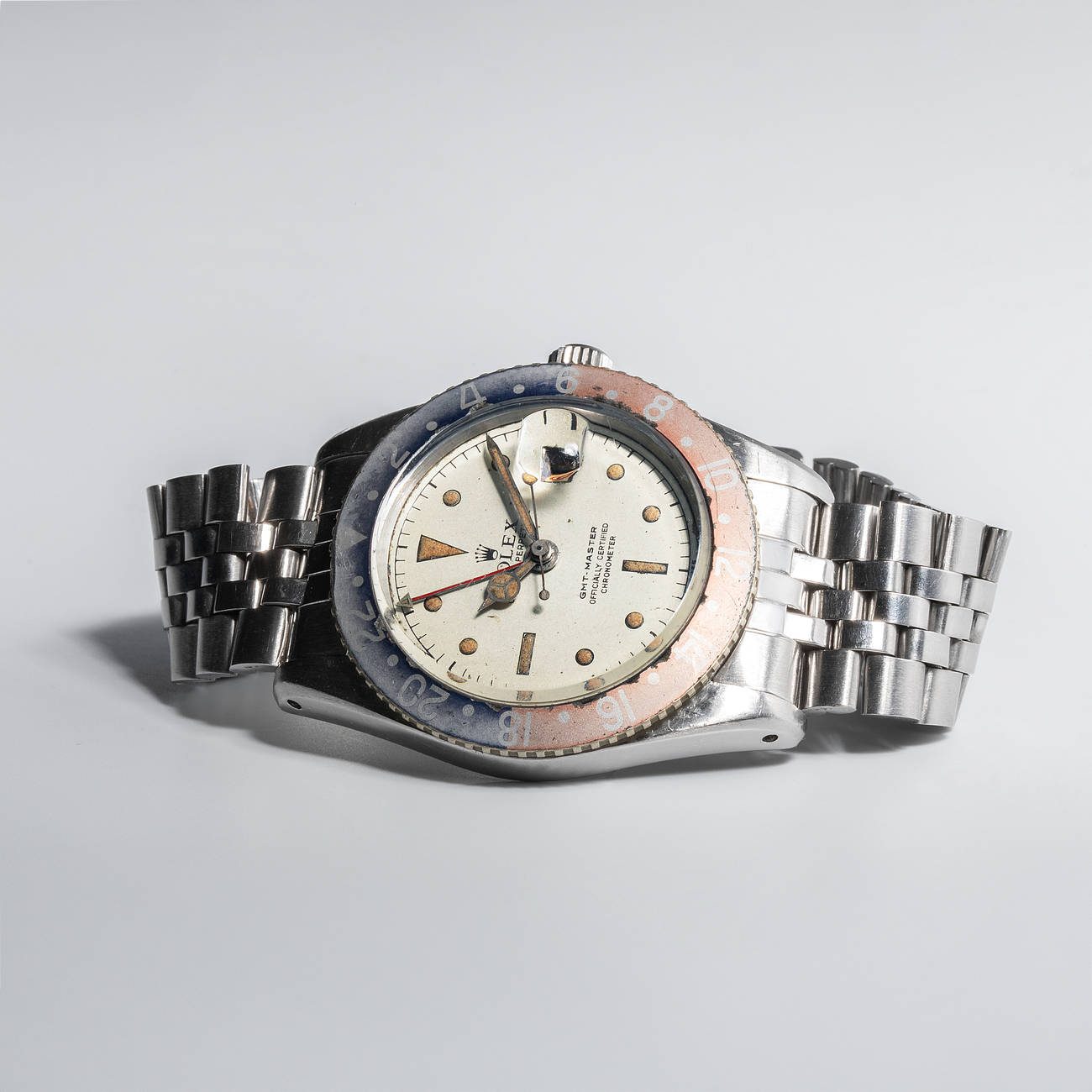 The “Albino” Rolex GMT-Master 6542 at Monaco Legend Group’s Exclusive Timepieces Auction Cover